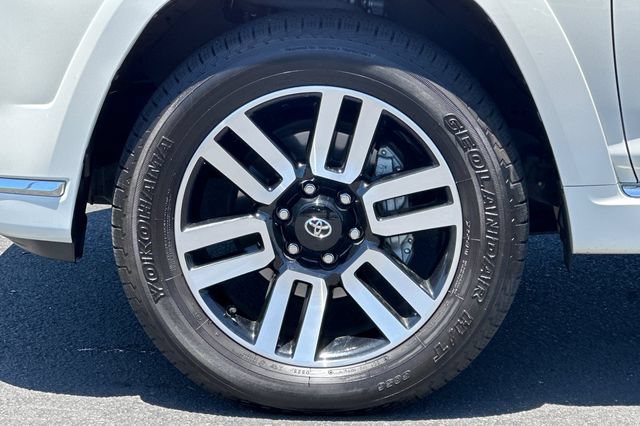 Certified 2023 Toyota 4Runner Limited AWD/4WD image 33
