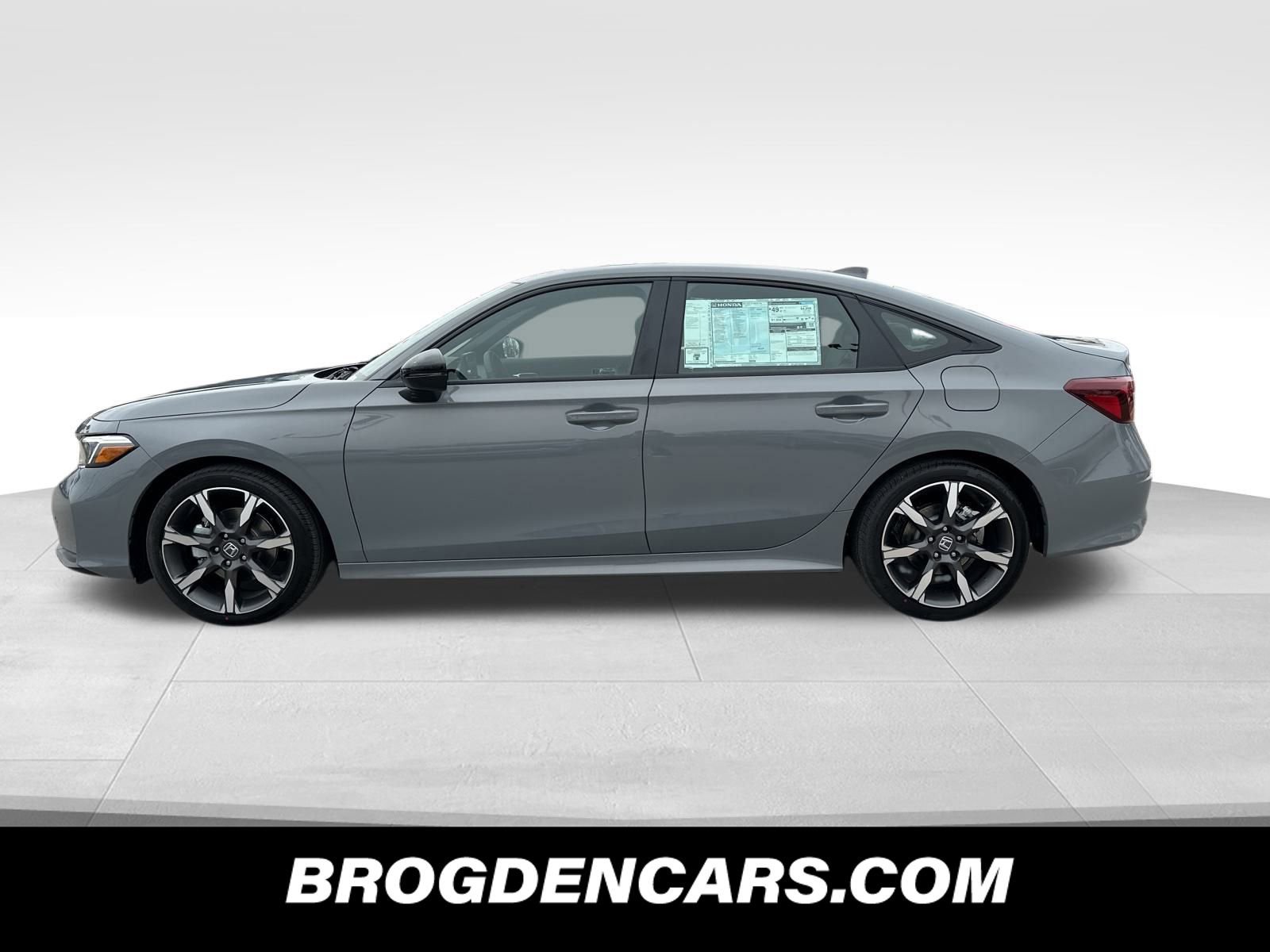 Used 2025 Honda Civic Sport image 6