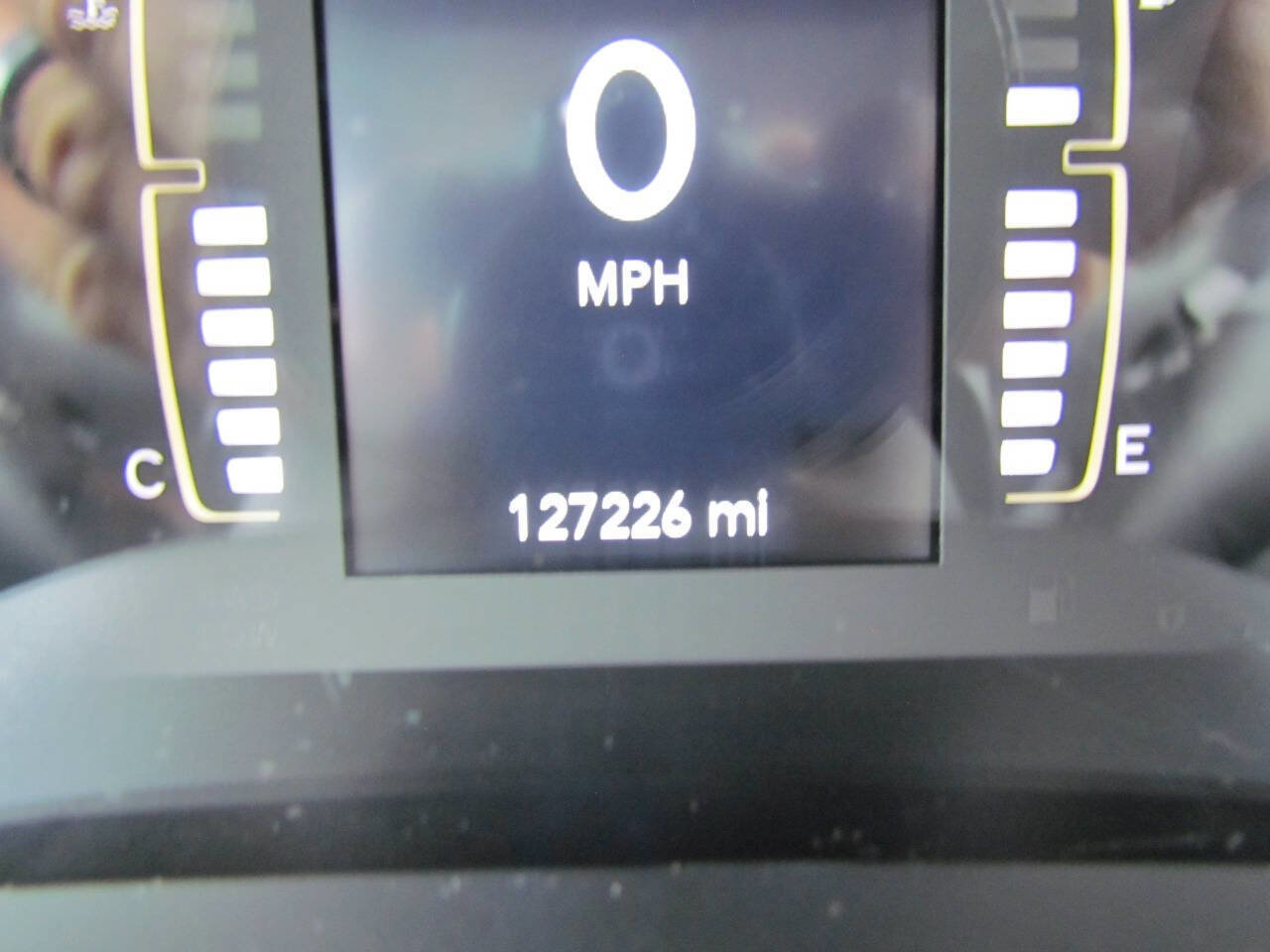 Used 2019 Jeep Cherokee Latitude w/ Popular Appearance Group image 23