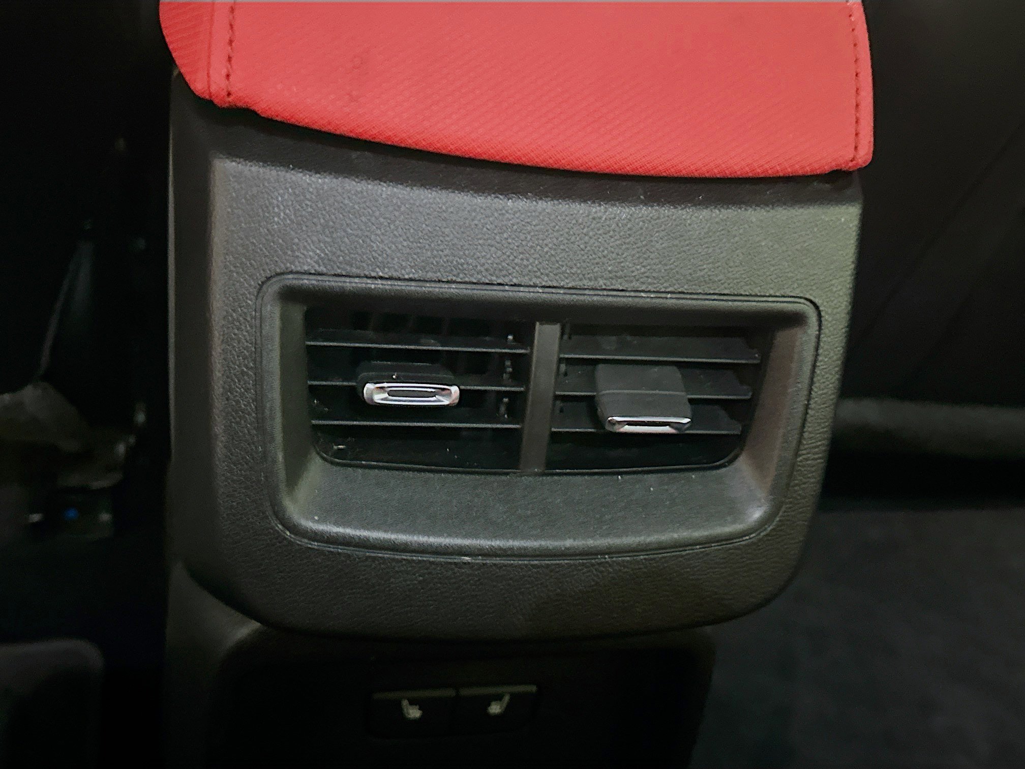 Used 2025 Chevrolet Equinox EV RS w/ Active Safety Package 3 AWD/4WD image 28