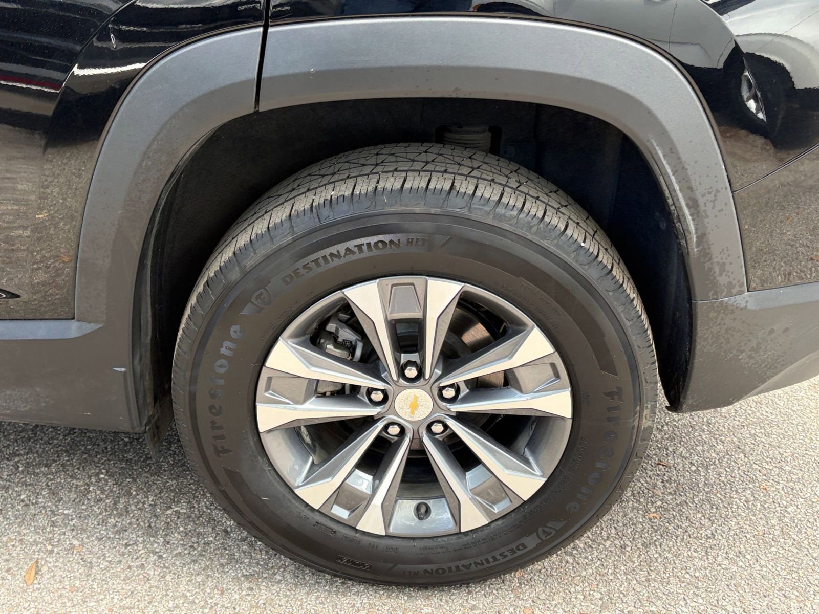 Used 2025 Chevrolet Equinox LT FWD image 29