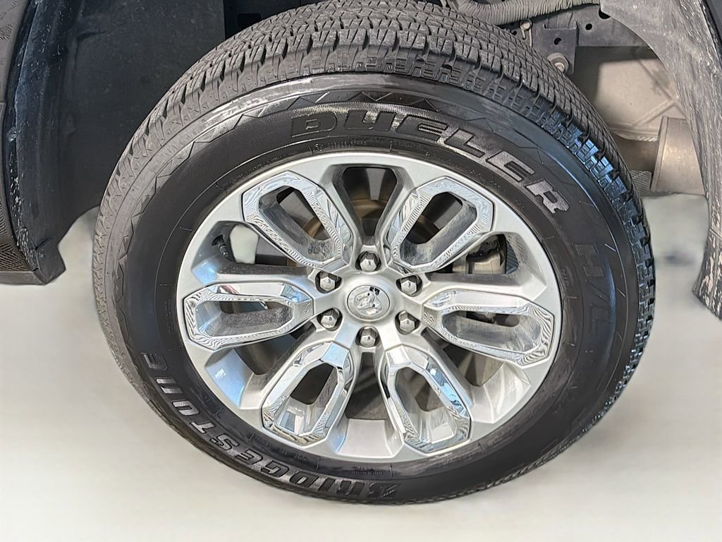 Used 2023 RAM 1500 Laramie image 33