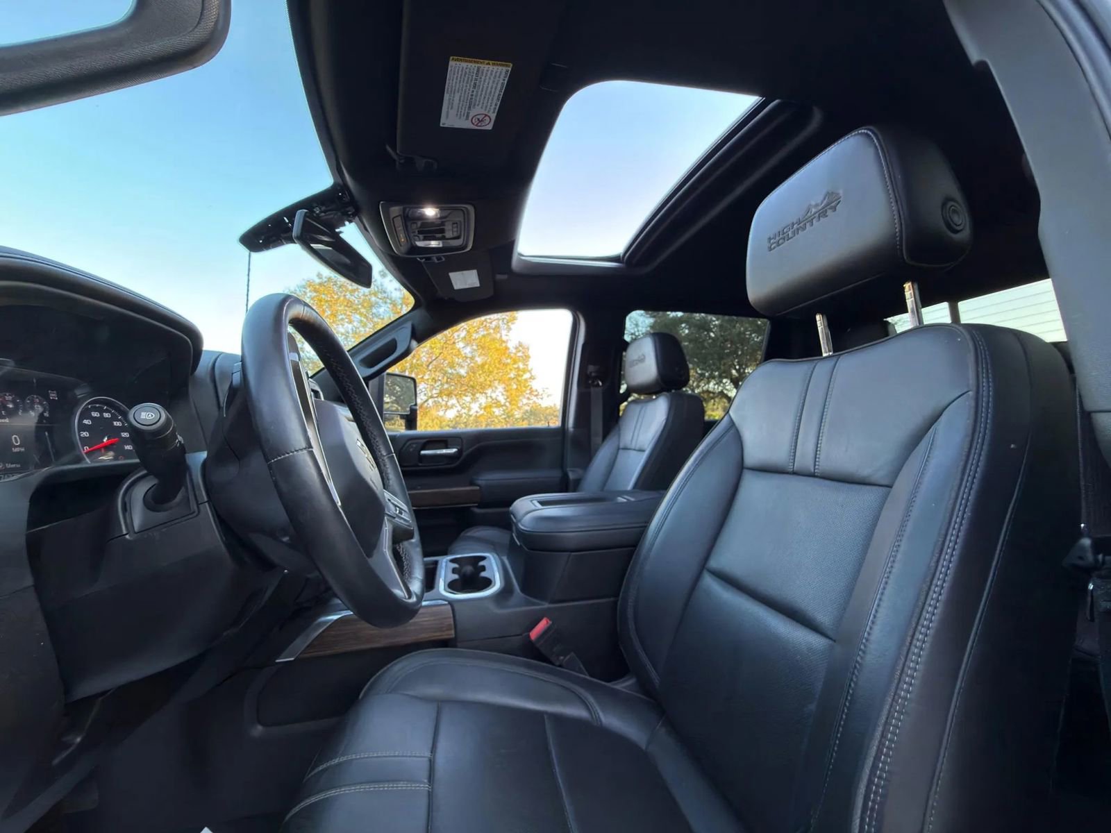 Used 2023 Chevrolet Silverado 2500 High Country w/ Safety Package II image 86