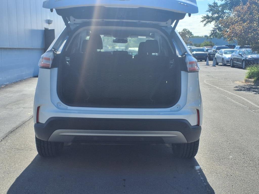 Certified 2022 Ford Edge SEL w/ Convenience Package image 7