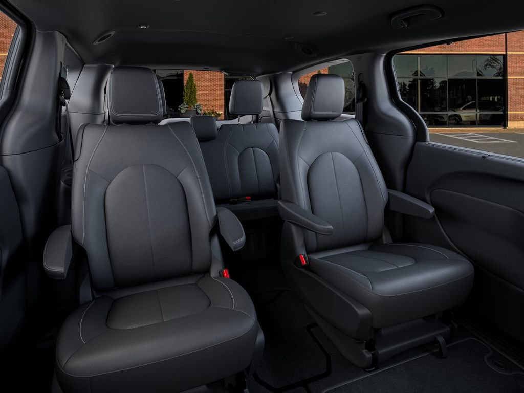 New 2026 Chrysler Pacifica Select image 15