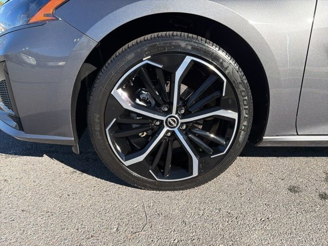 Used 2024 Nissan Altima 2.5 SR image 35