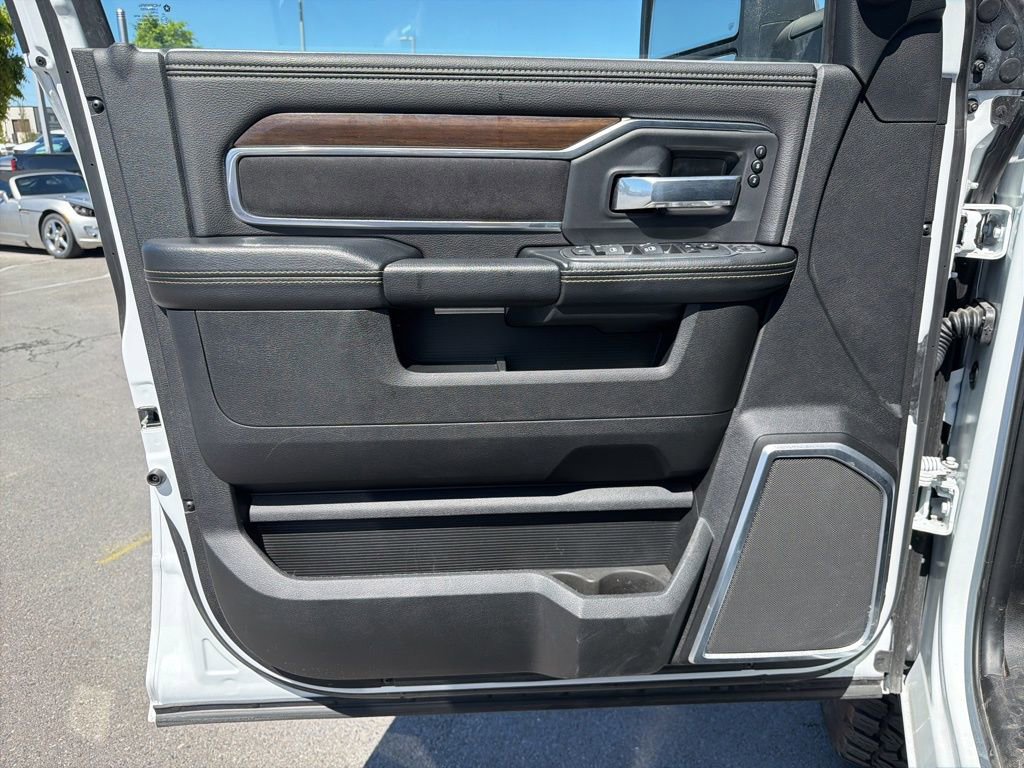 Used 2024 RAM 2500 Laramie image 7
