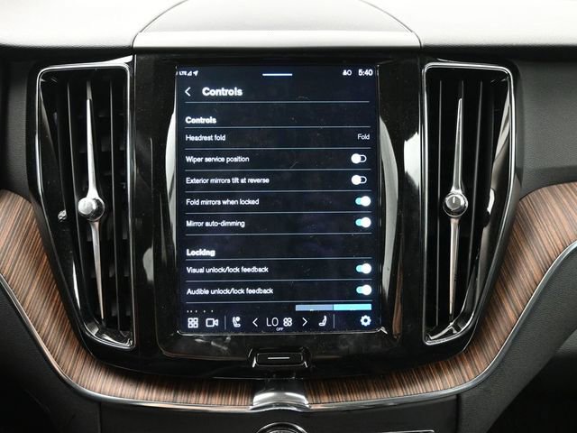 Used 2023 Volvo XC60 B5 Plus w/ Protection Package Premier image 16