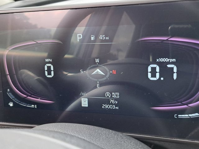 Used 2025 Kia Sportage EX FWD image 10
