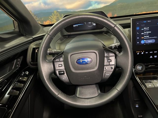Used 2023 Subaru Solterra Limited image 67