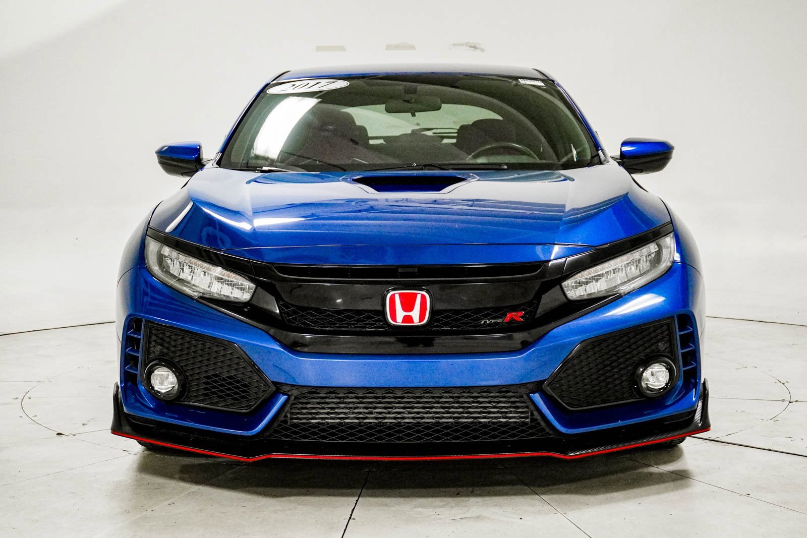 Used 2017 Honda Civic Type R image 15