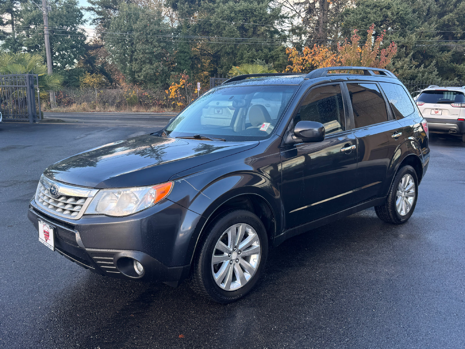 Used 2011 Subaru Forester 2.5X Limited AWD/4WD image 3