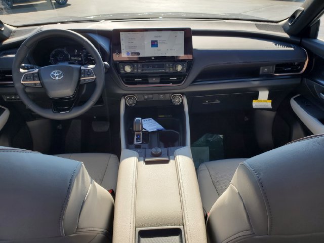 New 2026 Toyota Grand Highlander AWD Hybrid image 11