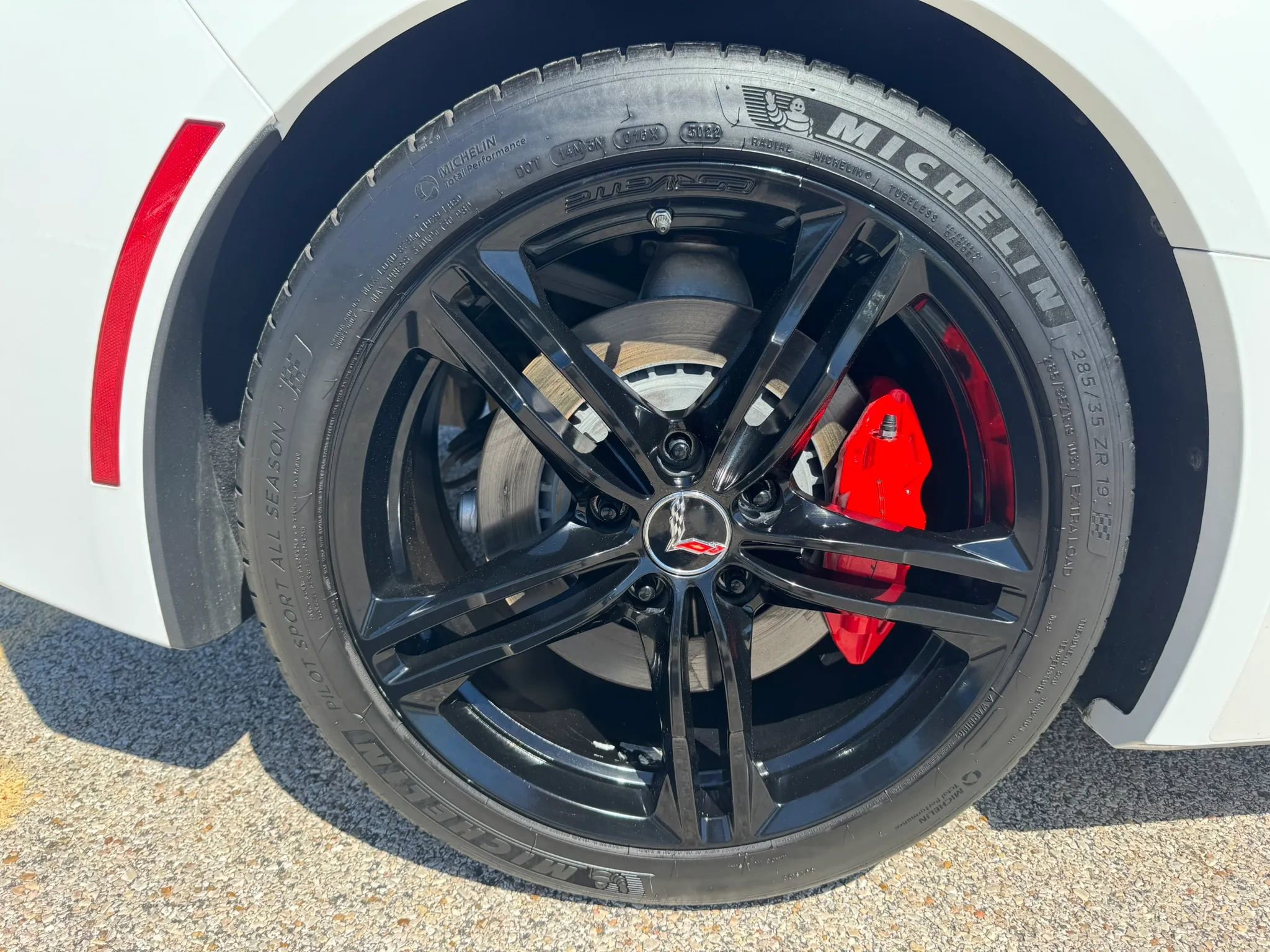 Used 2016 Chevrolet Corvette Stingray Coupe w/ 2LT Preferred Equipment Group RWD image 15
