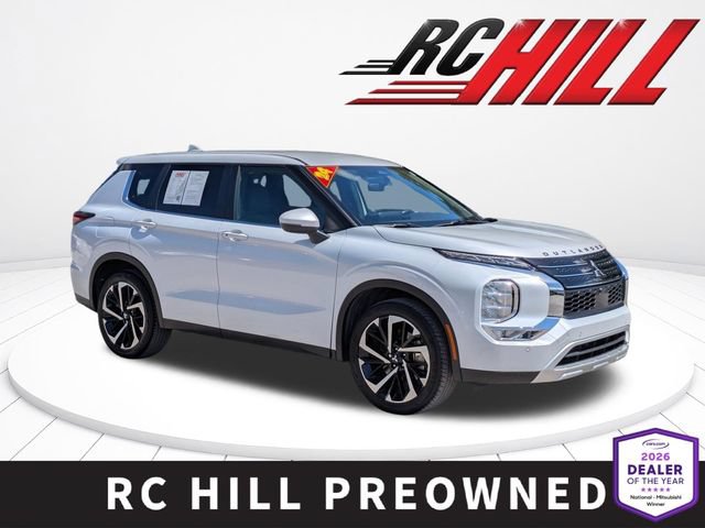 Used 2024 Mitsubishi Outlander SE