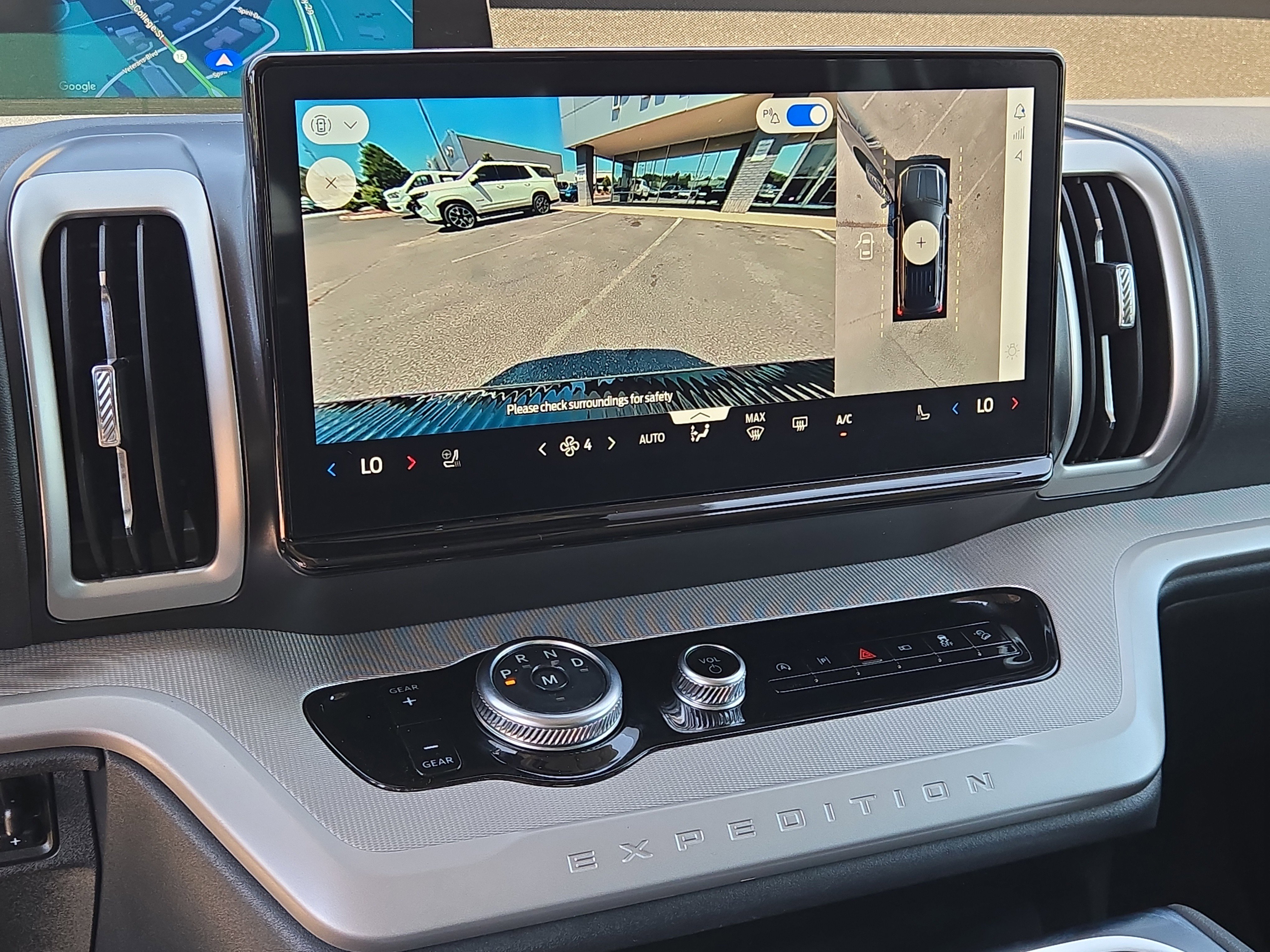 Used 2025 Ford Expedition Max Active AWD/4WD image 34