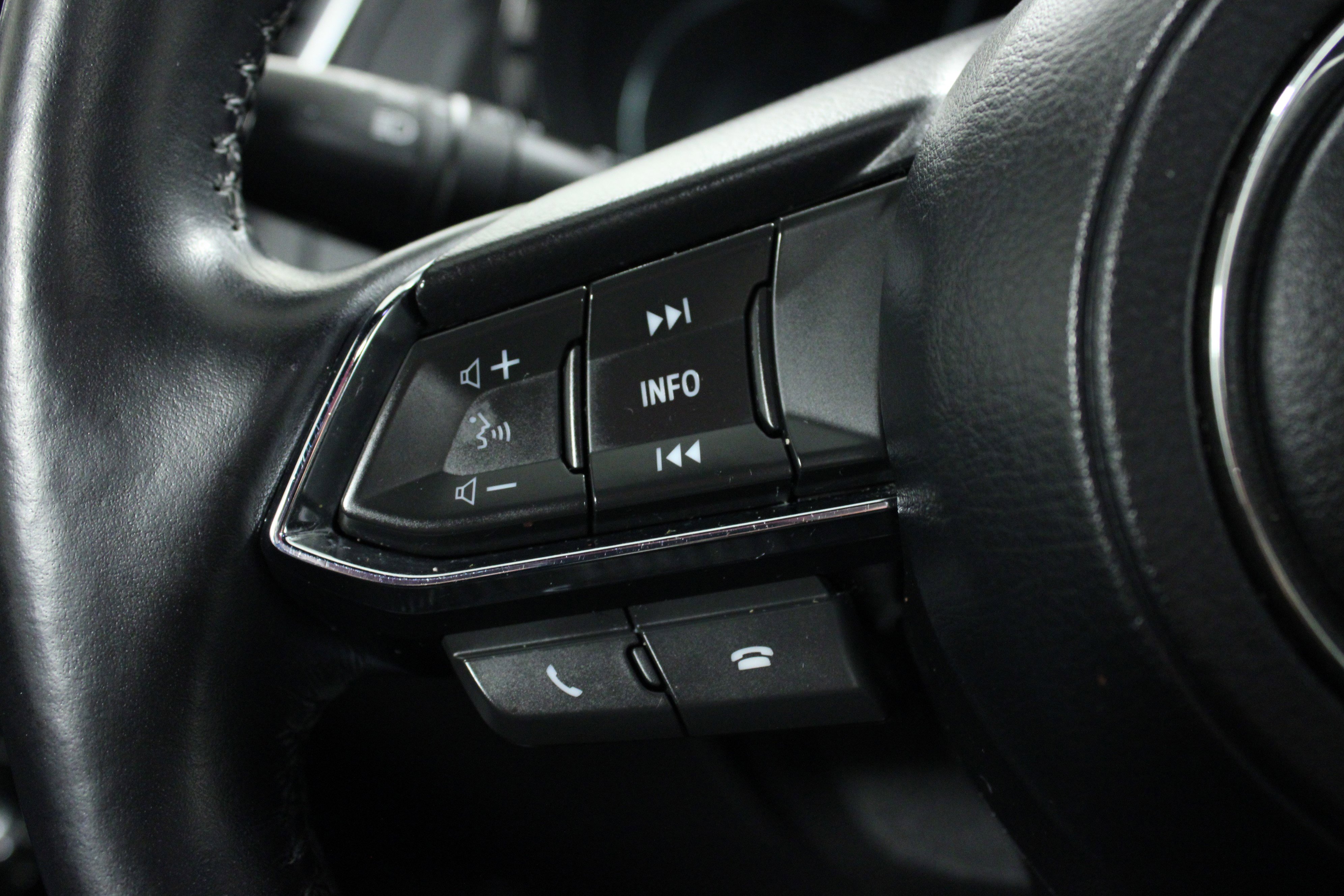 Used 2020 MAZDA CX-9 Grand Touring image 21