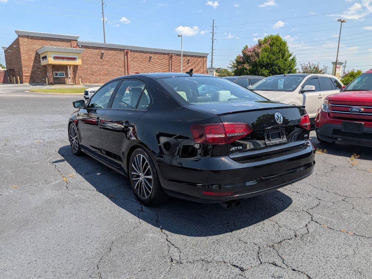 Used 2016 Volkswagen Jetta Sport w/ Lighting Package FWD image 31