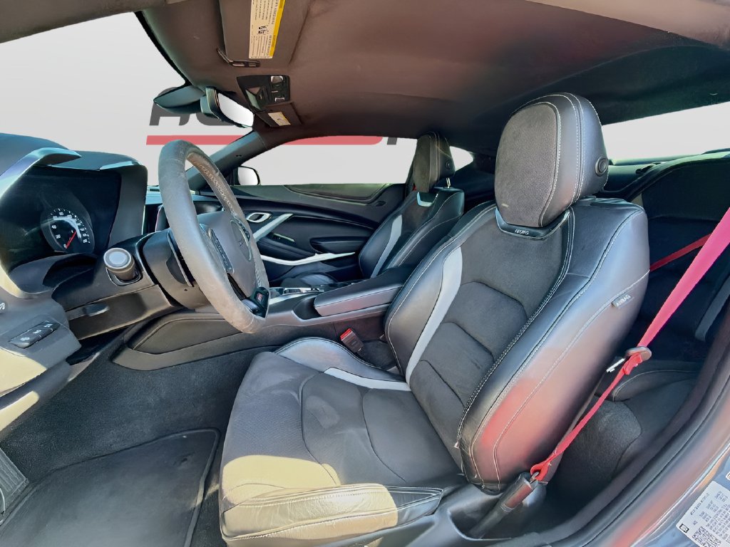 Used 2022 Chevrolet Camaro SS RWD image 21