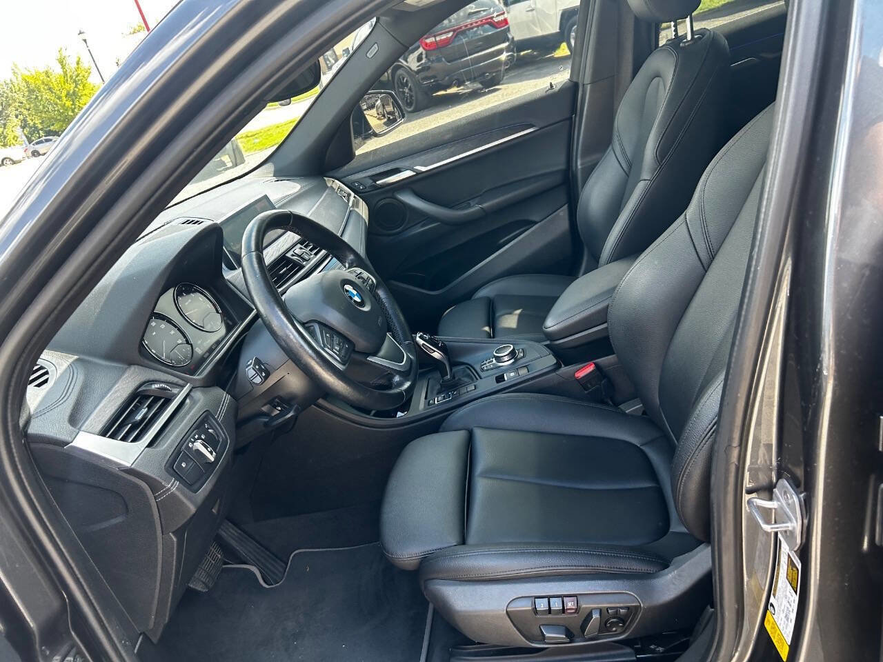 Used 2020 BMW X2 sDrive28i w/ Convenience Package image 10