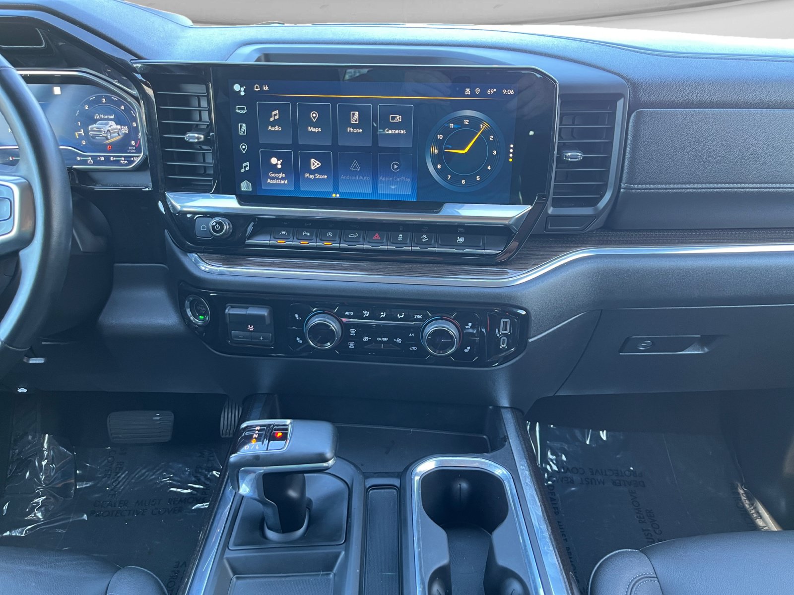Used 2023 Chevrolet Silverado 1500 RST w/ Convenience Package II AWD/4WD image 13