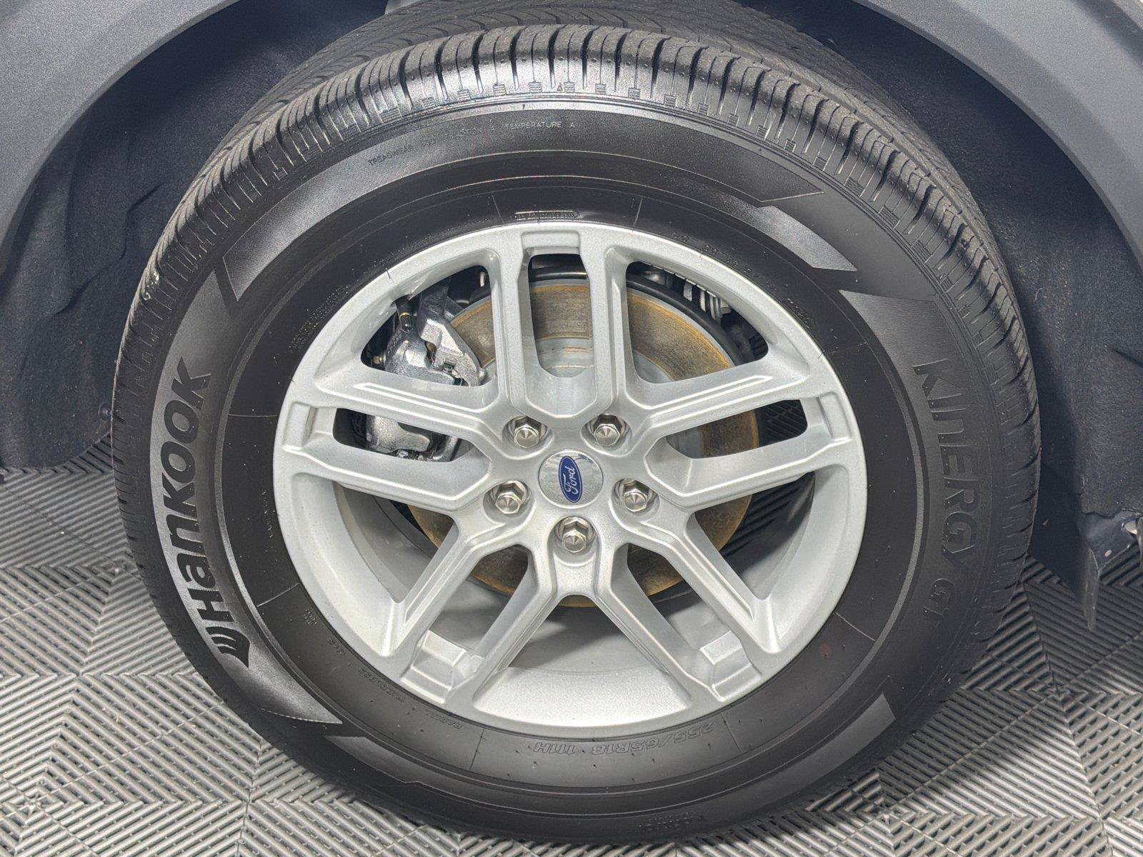 Used 2026 Ford Explorer Active RWD image 17