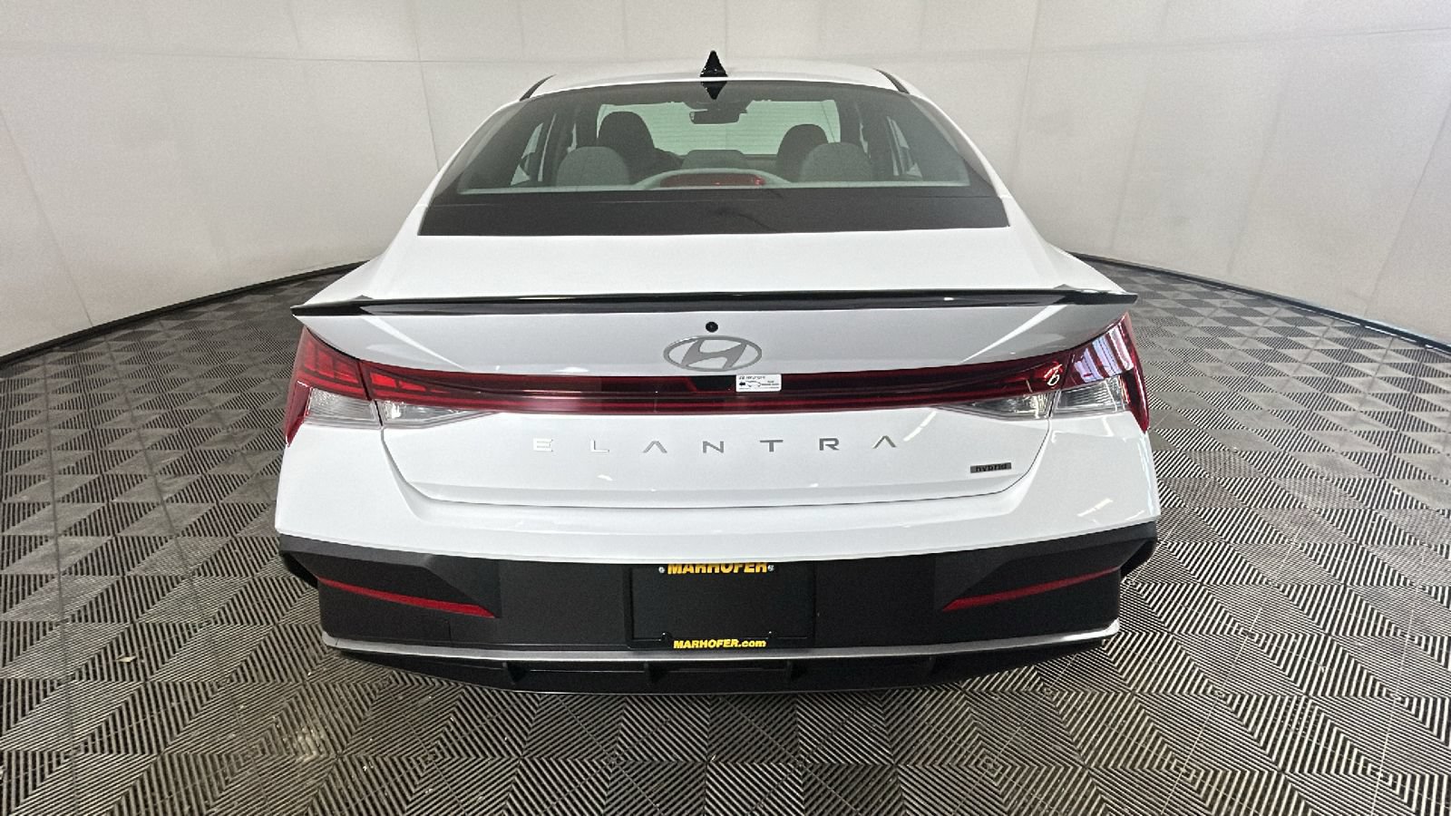 Certified 2025 Hyundai Elantra SEL FWD image 4