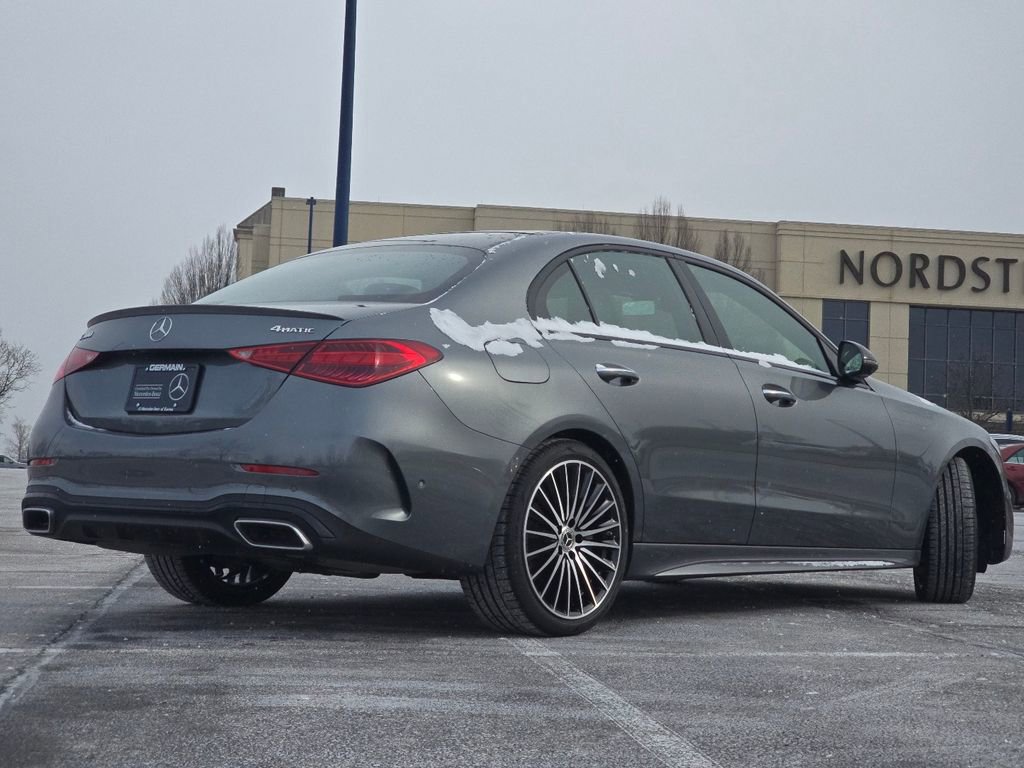 Used 2025 Mercedes-Benz C 300 4MATIC Sedan image 16