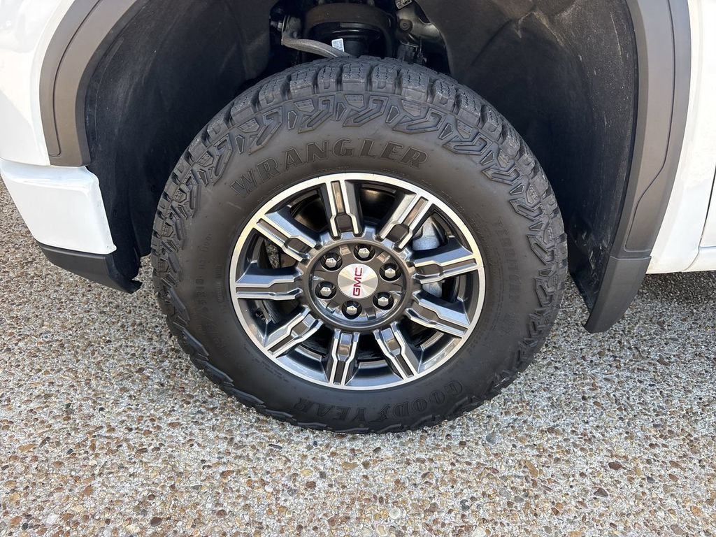 Certified 2025 GMC Sierra 1500 AT4 AWD/4WD image 33