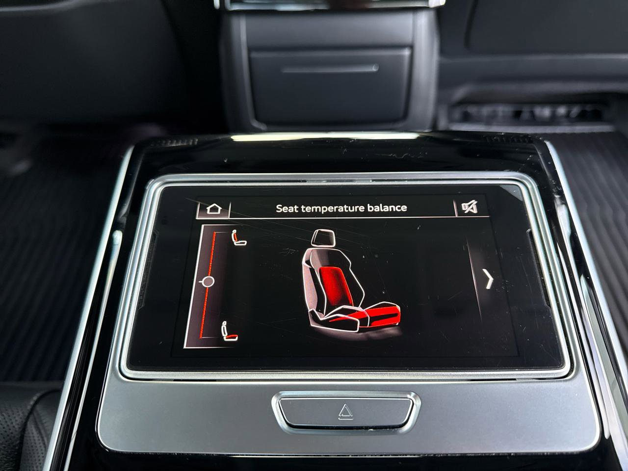 Used 2021 Audi A8 L 3.0T w/ Executive Plus Package image 38