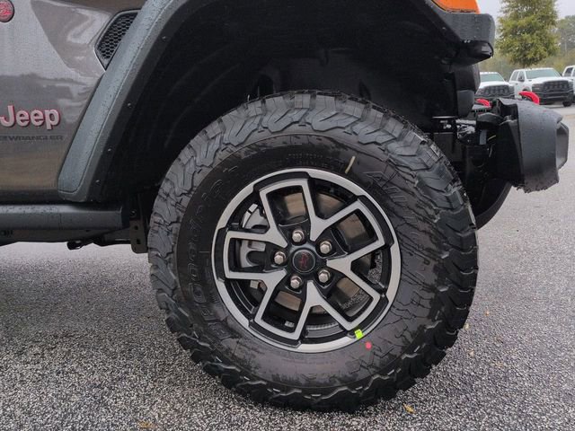New 2026 Jeep Wrangler Unlimited Rubicon w/ Safety Group AWD/4WD image 10