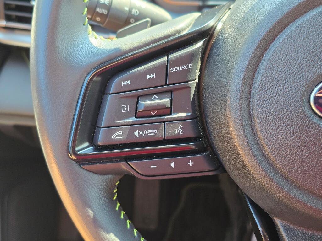 Certified 2025 Subaru Outback Onyx Edition AWD/4WD image 32