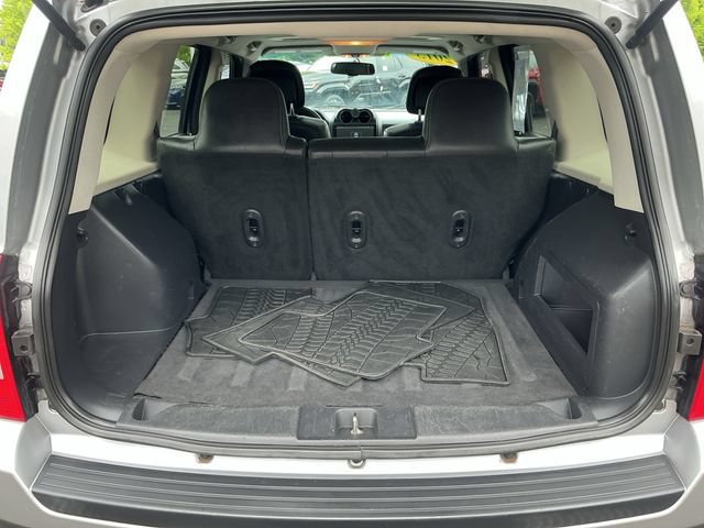 Used 2015 Jeep Patriot High Altitude AWD/4WD image 27