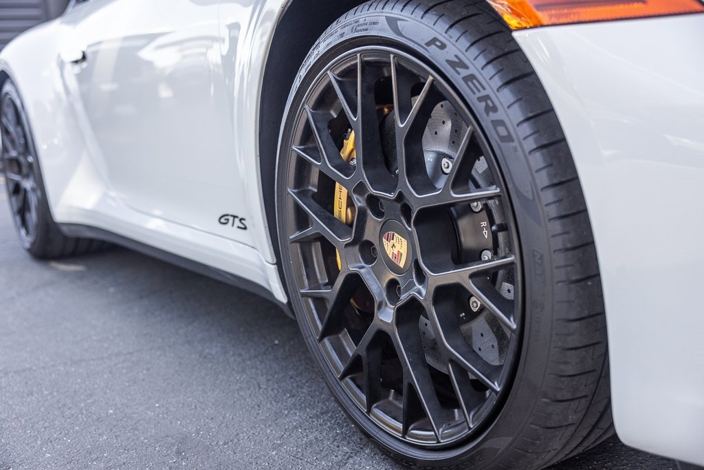 Certified 2024 Porsche 911 Carrera GTS image 22