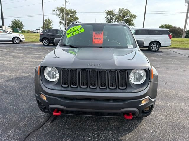Used 2018 Jeep Renegade Trailhawk w/ Popular Equipment Group AWD/4WD image 8