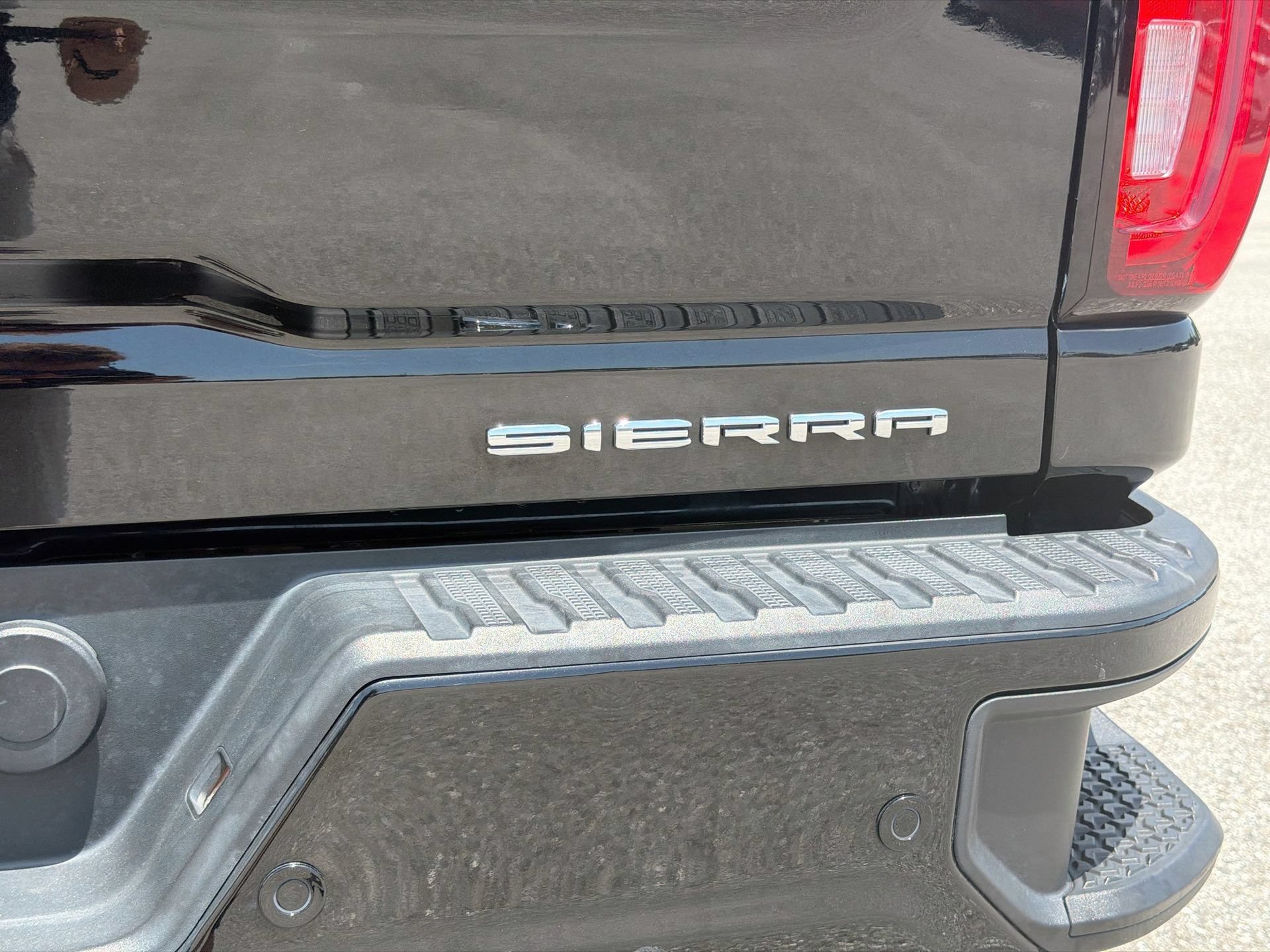Used 2023 GMC Sierra 2500 Denali w/ Denali Ultimate Package AWD/4WD image 43