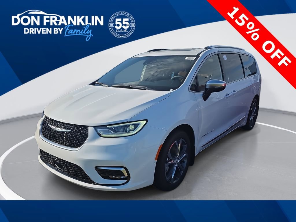 New 2026 Chrysler Pacifica Pinnacle