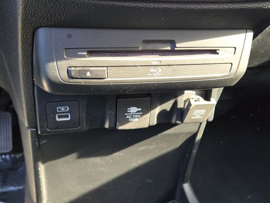 Used 2024 Honda Odyssey Elite image 26