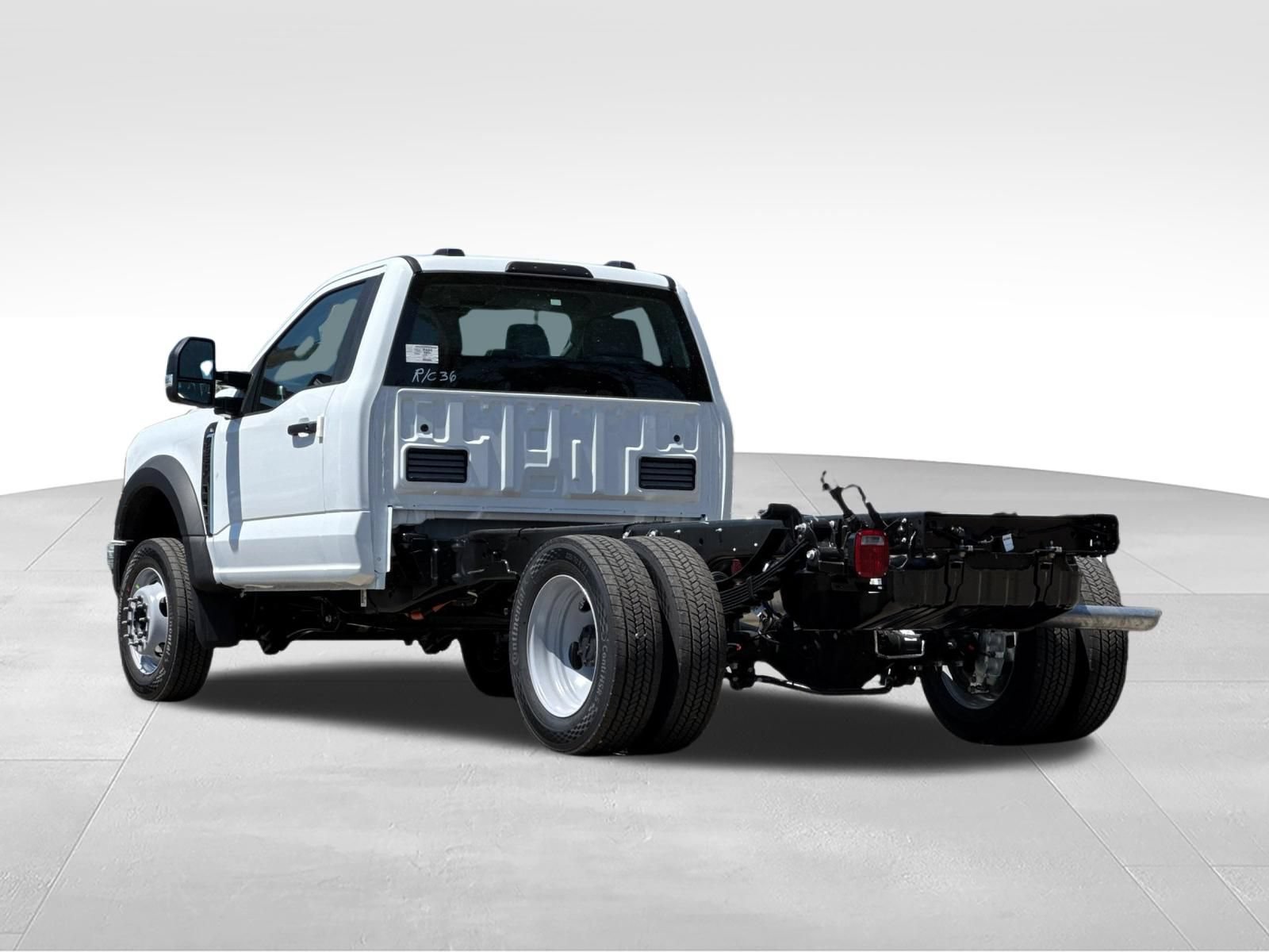 New 2026 Ford F550 2WD Regular Cab Super Duty image 6
