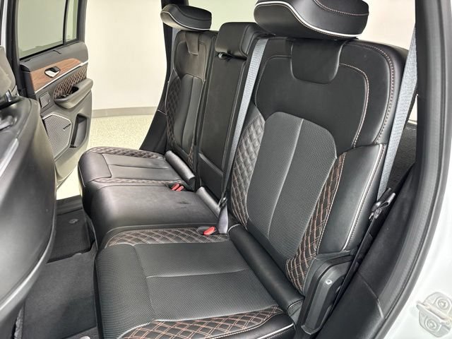Used 2024 Jeep Grand Cherokee Summit w/ Adv Protech Group IV AWD/4WD image 27