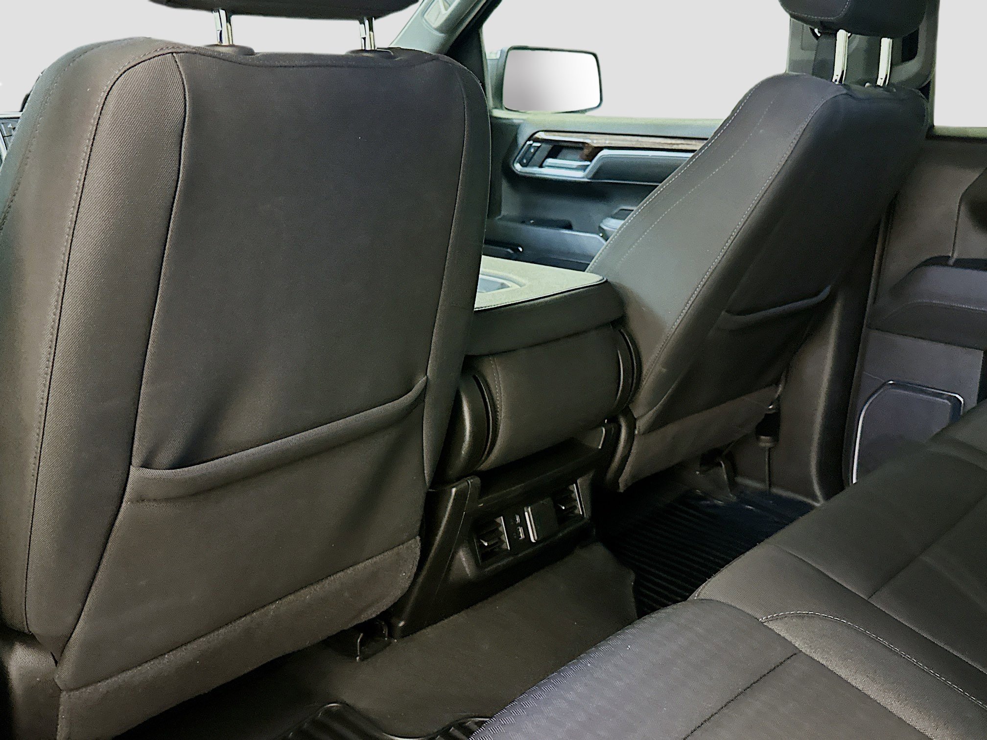 Used 2024 GMC Sierra 1500 SLE image 28