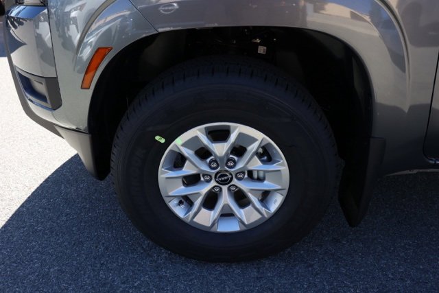 New 2026 Nissan Frontier S image 11