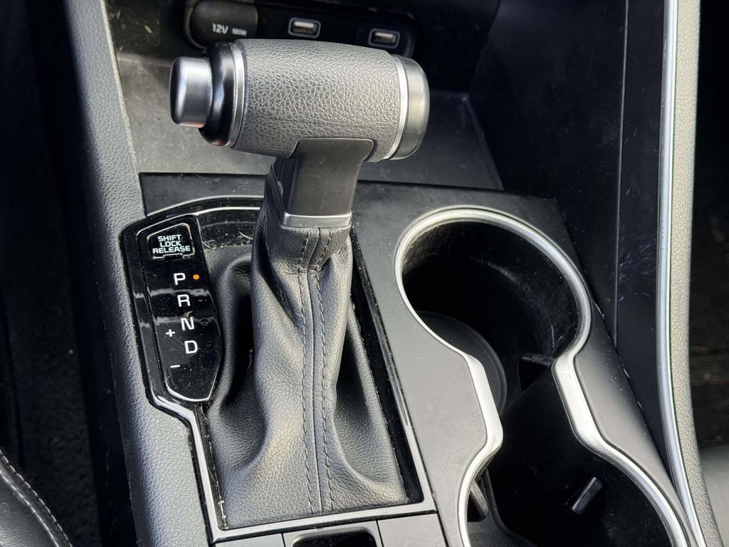 Used 2023 Kia K5 GT-Line AWD/4WD image 27