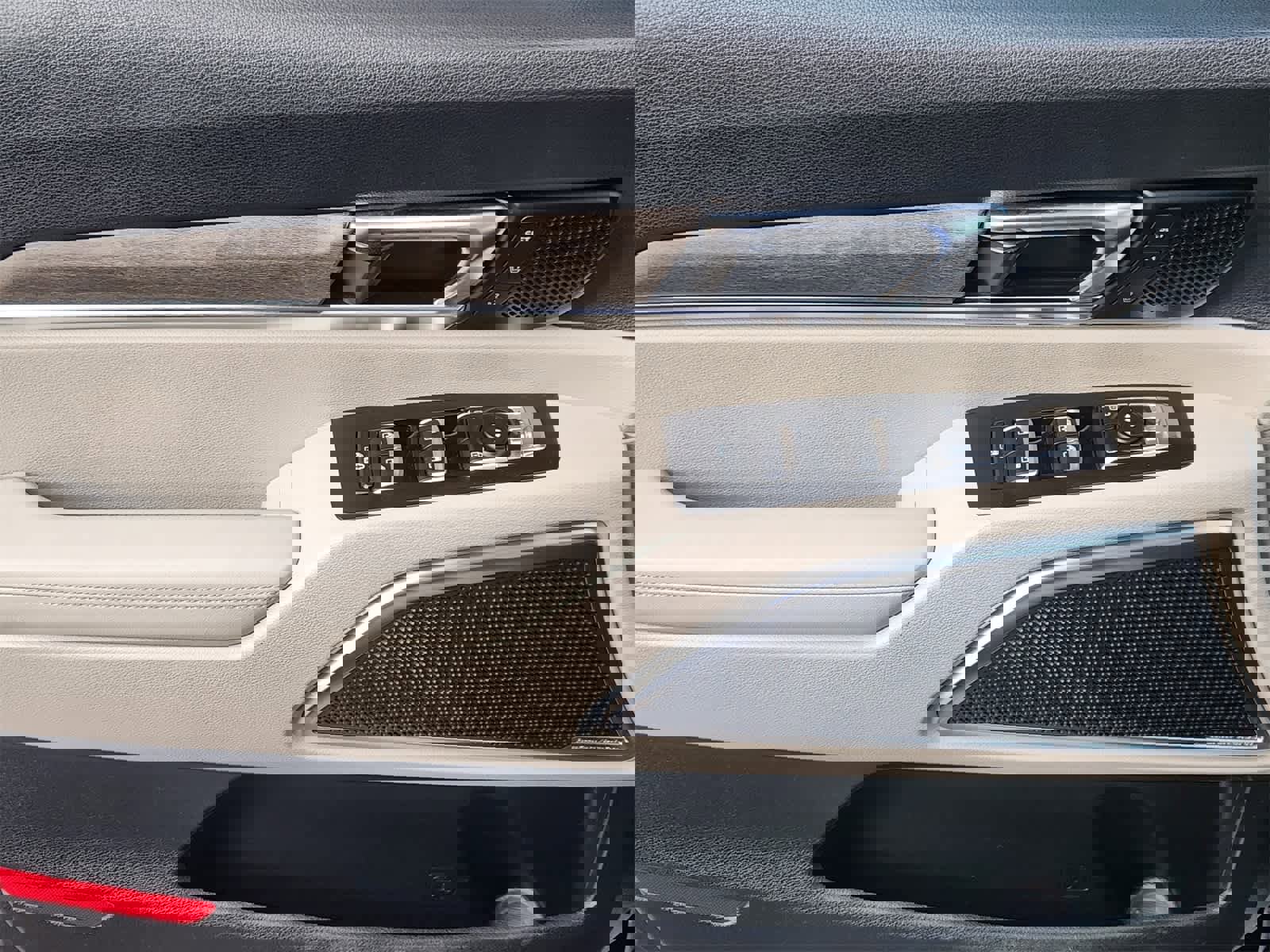 Certified 2022 Kia Telluride SX w/ SX Prestige Package image 22