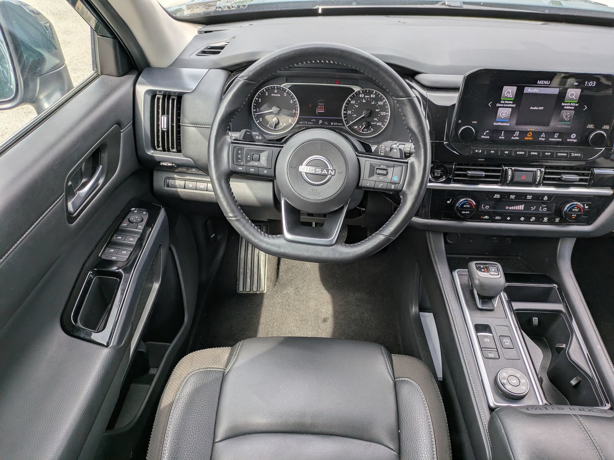 Certified 2025 Nissan Pathfinder SL AWD/4WD image 17