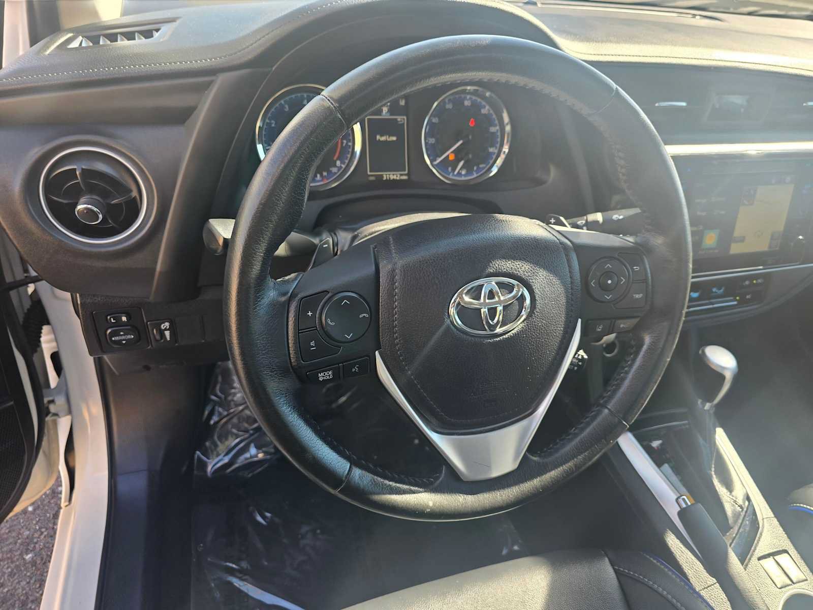 Used 2019 Toyota Corolla XSE FWD image 24