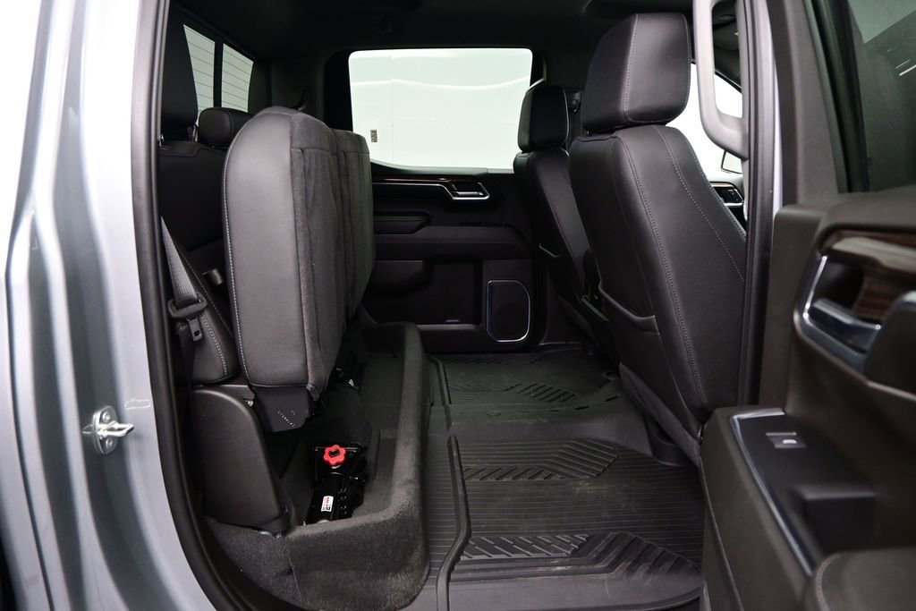 Used 2024 Chevrolet Silverado 1500 LT Trail Boss w/ LT Trail Boss Premium Package AWD/4WD image 33