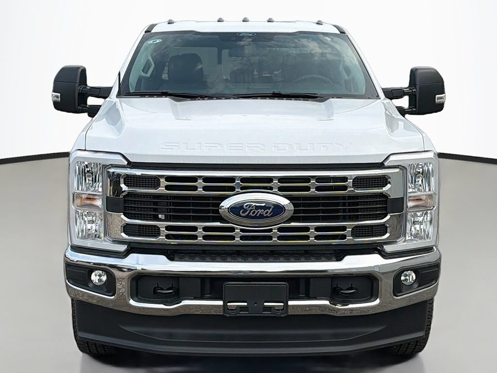New 2026 Ford F350 XL w/ XL Chrome Package AWD/4WD image 9