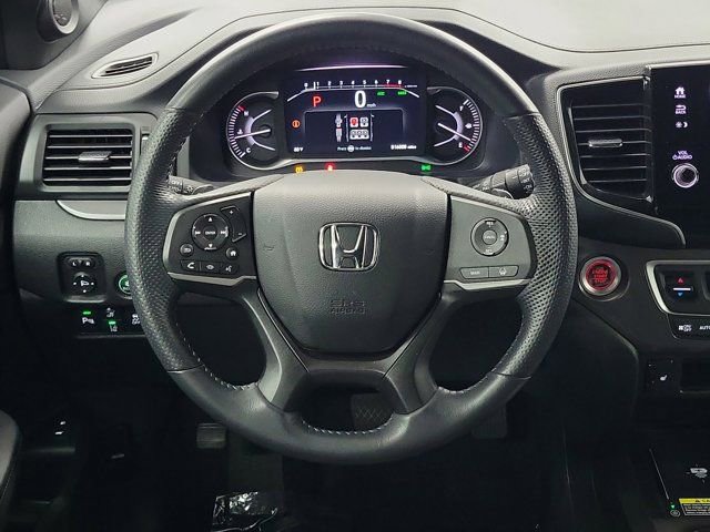 Certified 2025 Honda Passport EX-L image 16