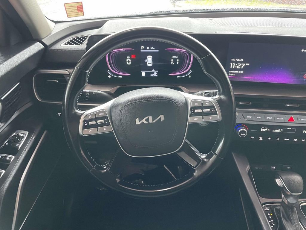 Used 2023 Kia Telluride LX image 25